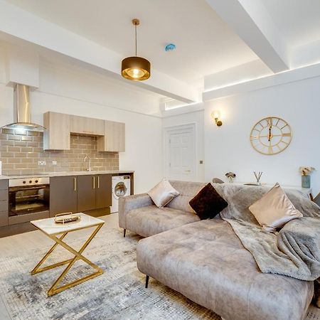 ווייקפילד Town House Apartments מראה חיצוני תמונה