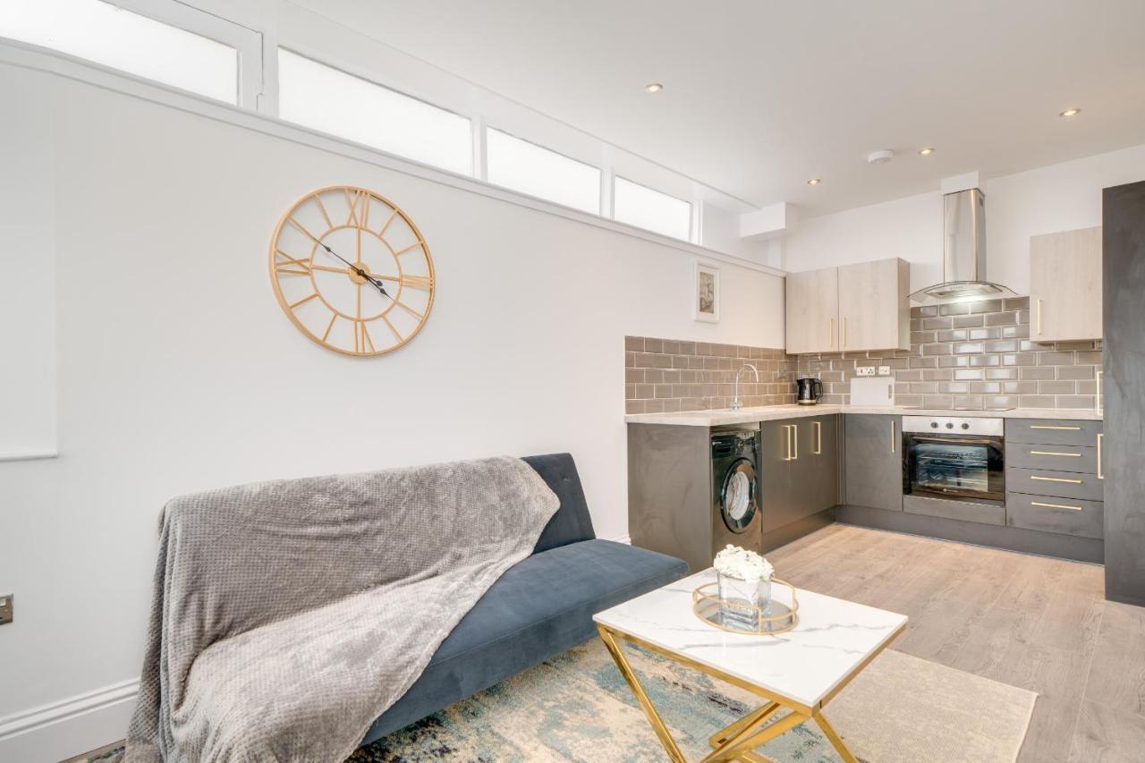 ווייקפילד Town House Apartments מראה חיצוני תמונה