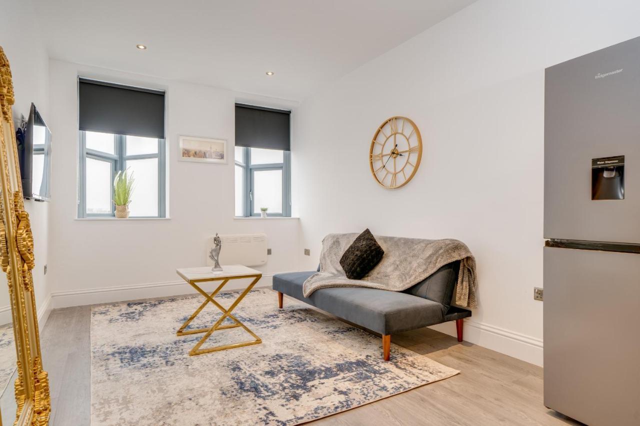 ווייקפילד Town House Apartments מראה חיצוני תמונה