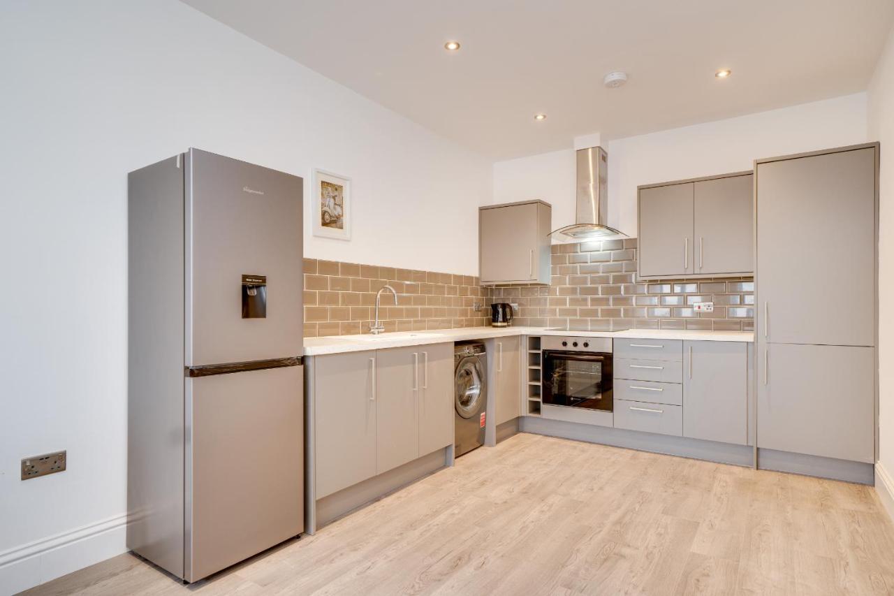 ווייקפילד Town House Apartments מראה חיצוני תמונה