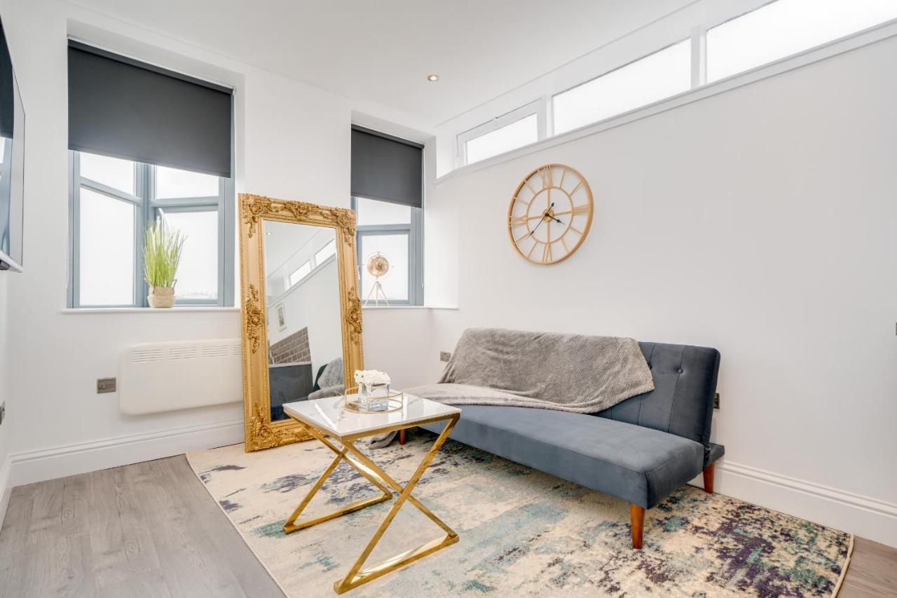 ווייקפילד Town House Apartments מראה חיצוני תמונה
